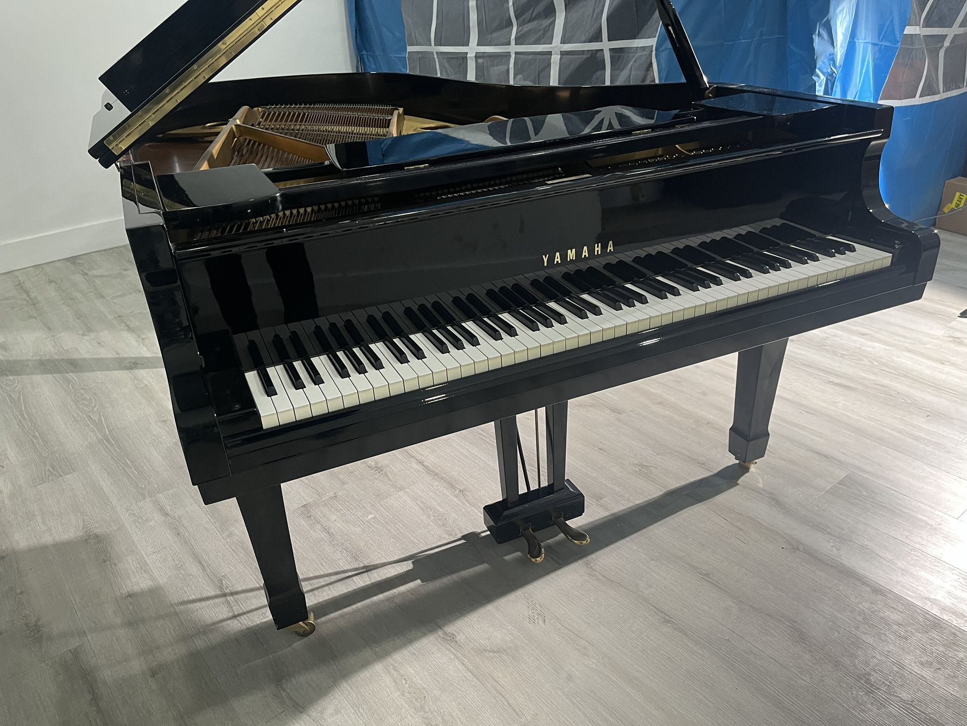 Yamaha G3 Grand Piano 6’1 Ebony Polished