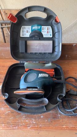 Black & Decker corded electric sander