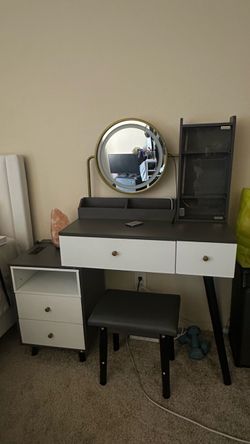 Vanity Desk Set with Mirror and Stool
