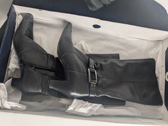 Women's Boots Size7