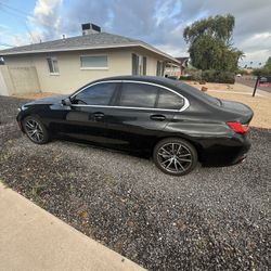 BMW 3 Series 2019 - Great Condition - 15k
