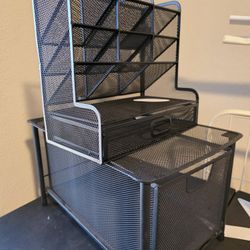 Desktop Metal Organizer The  Two Pieces Shown