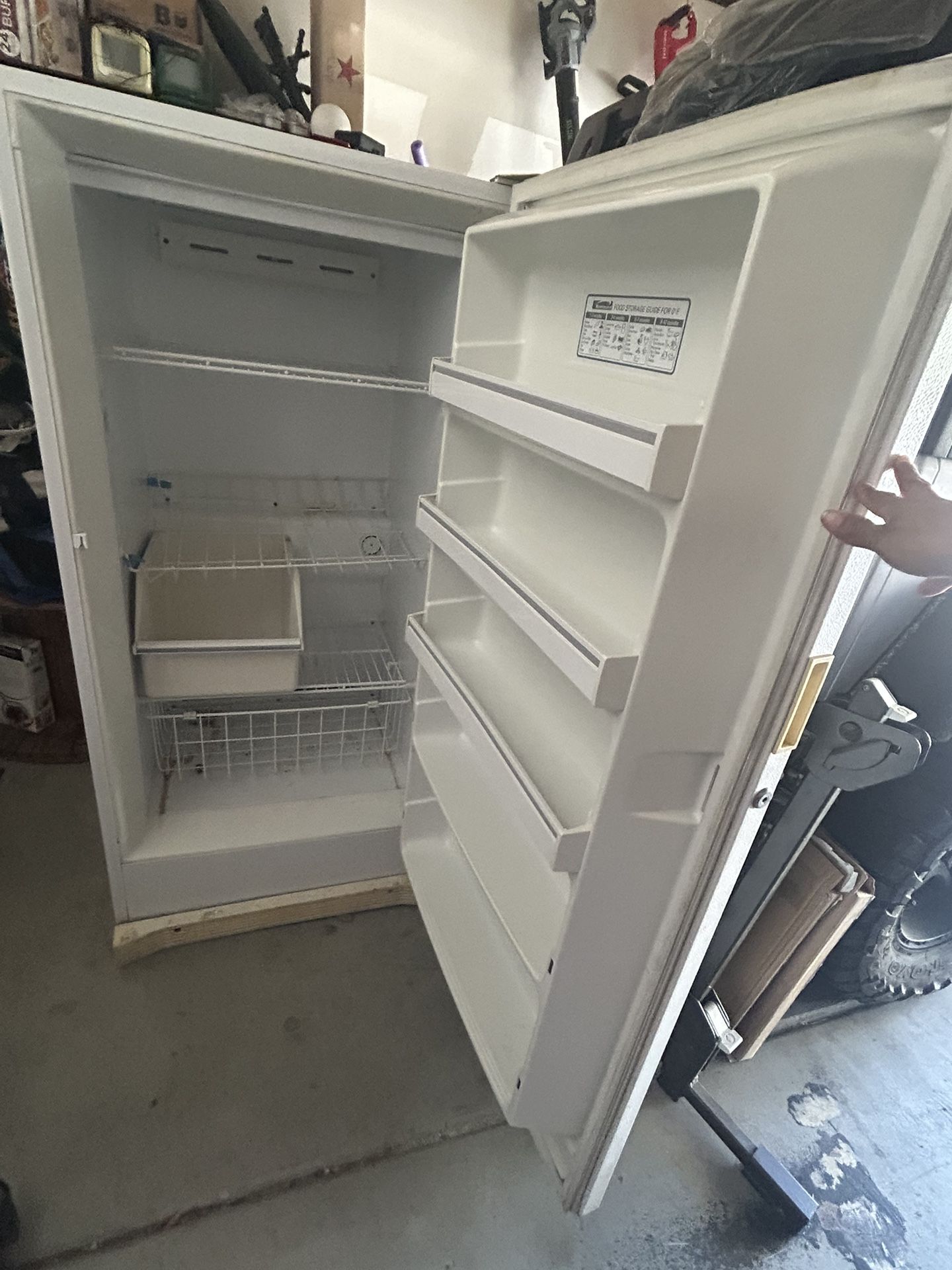 Kenmore Freezer White