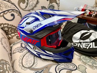 O’Neal Moto/Motocross Helmet – Excellent Condition