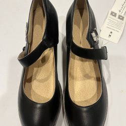 Women’s Shoes 