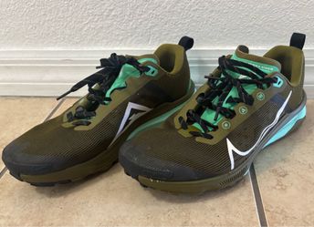 Nike React Terra Kiger 9 trail running shoes 8.5