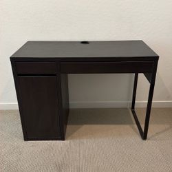 Black desk