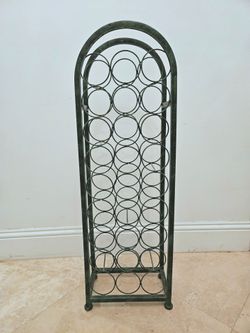 27-Bottle Metal Wine Rack – Great Condition