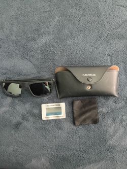 Canyeux Polarized Sunglasses - UV400 with Light Scratch, Used