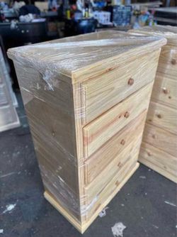 Five drawers dresser