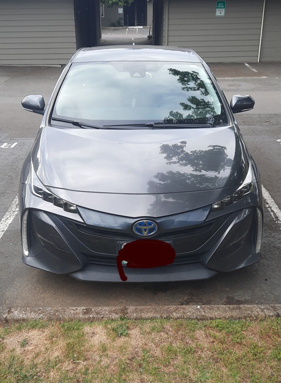Toyota Pirus Prime 2022 Plug In Hybrid