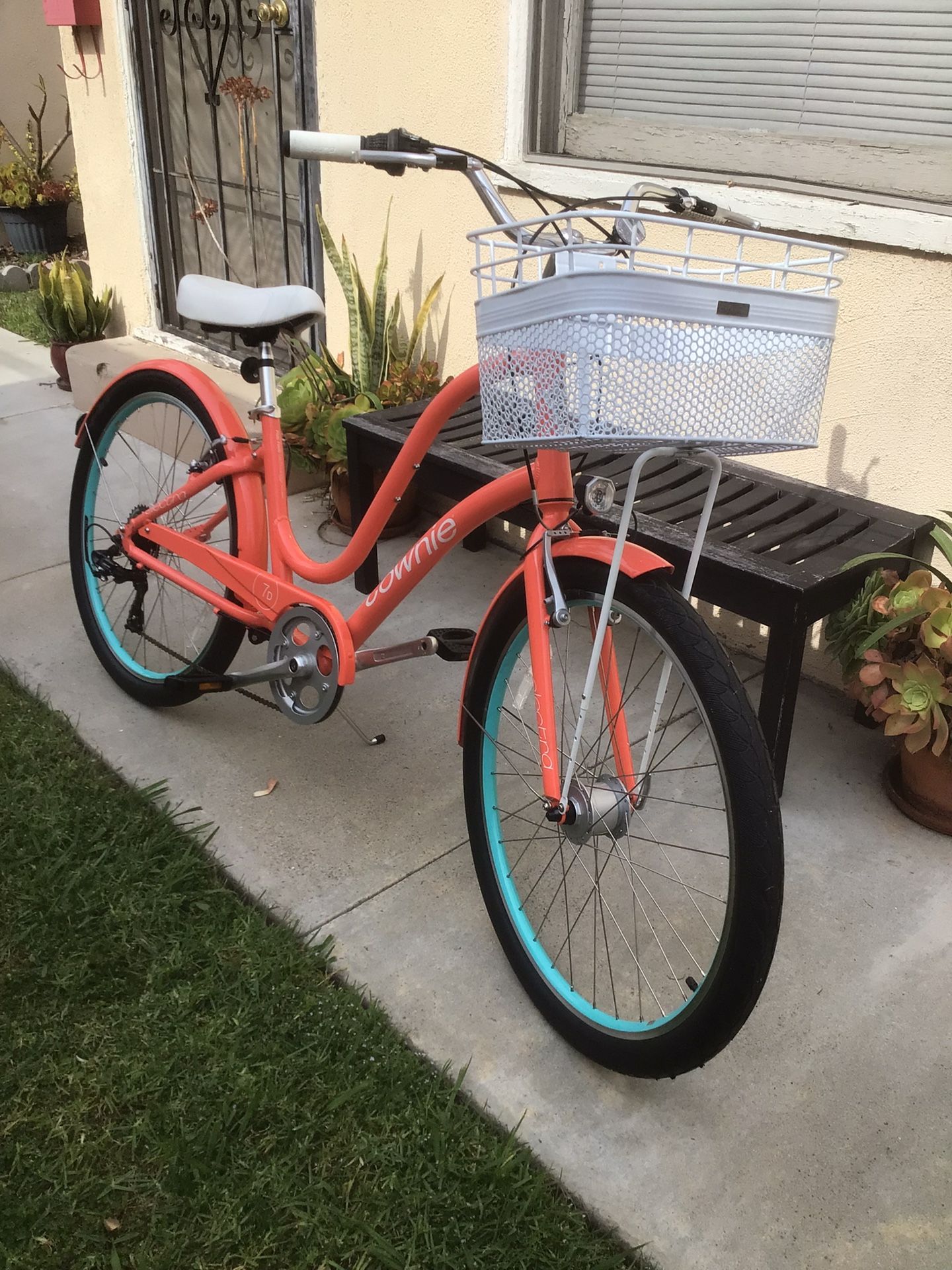 Basket Electra Townie 7d Eq Coral ELECTRA TOWNIE GO! 7D (STEP-THRU) Bike  Boutique