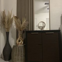 Buffets And Sideboard 