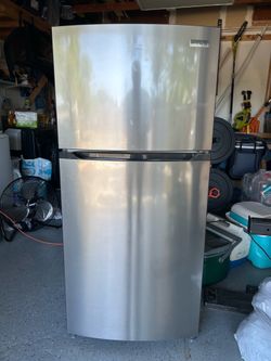 Frigidaire FFHT1425VV