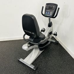 Recumbent Bike - True Z5 - Workout - Fitness - Cardio