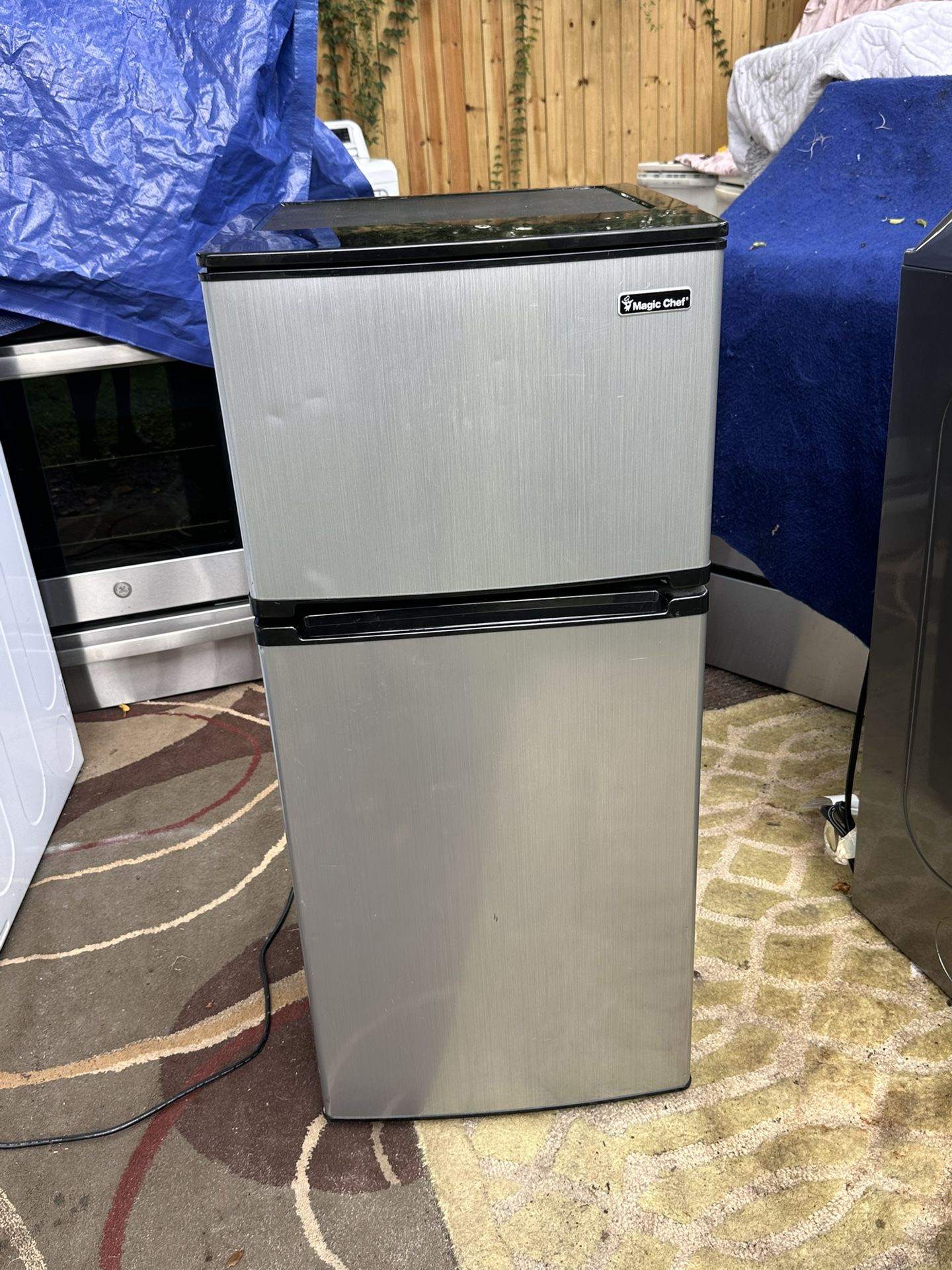 Magic Chef Mini Fridge