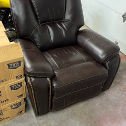 Vinyl recliner Some Wear still works fine