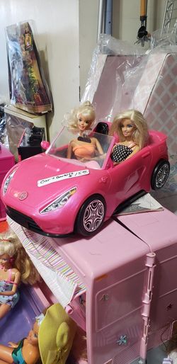 2 Barbies And A Car