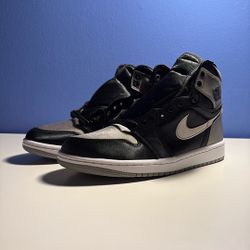 Nike Women’s Air Jordan 1