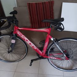 FELT SuperLite S32 Road Bike, used