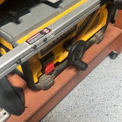 Dewalt Table Saw