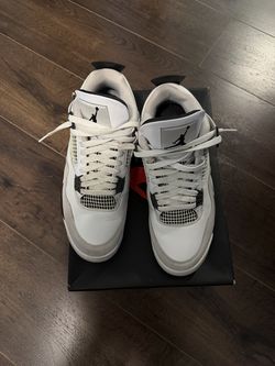 Jordan 4 military black