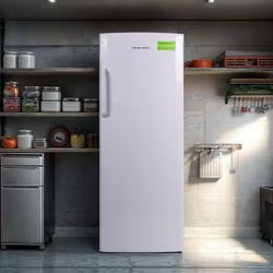 11 Cu Ft Upright Freezer by Hamilton Beach