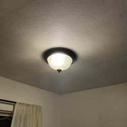 Free ceiling lights (2)