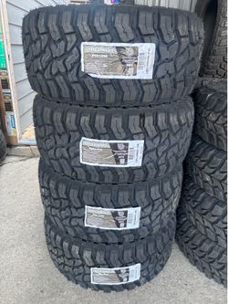 33/12.50R22 New Tires M/T with mounted and balanced