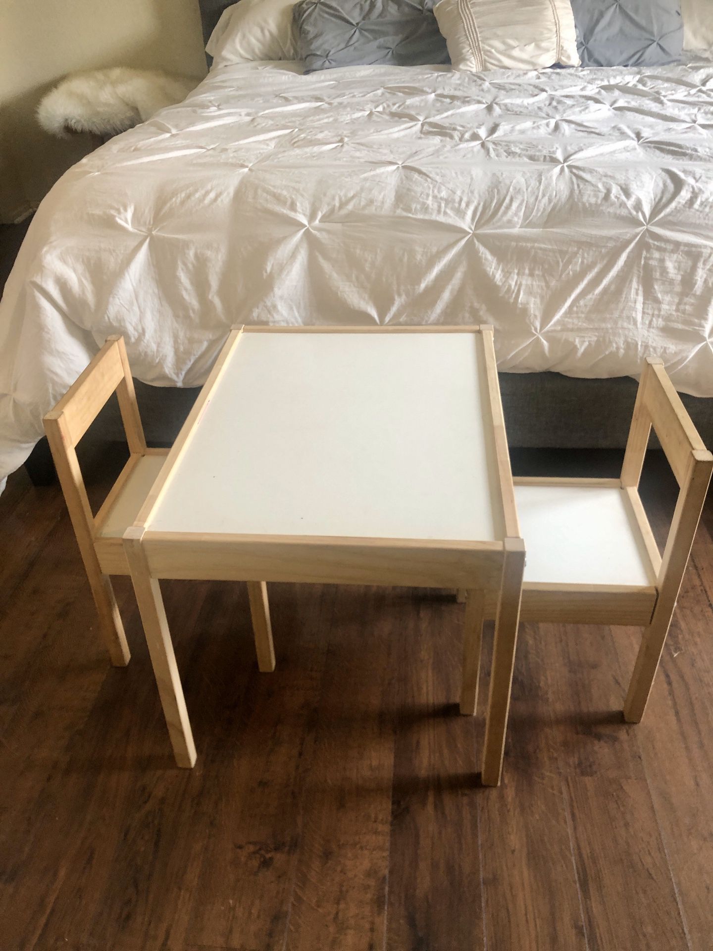 Ikea kids table for toddlers with 2 chairs