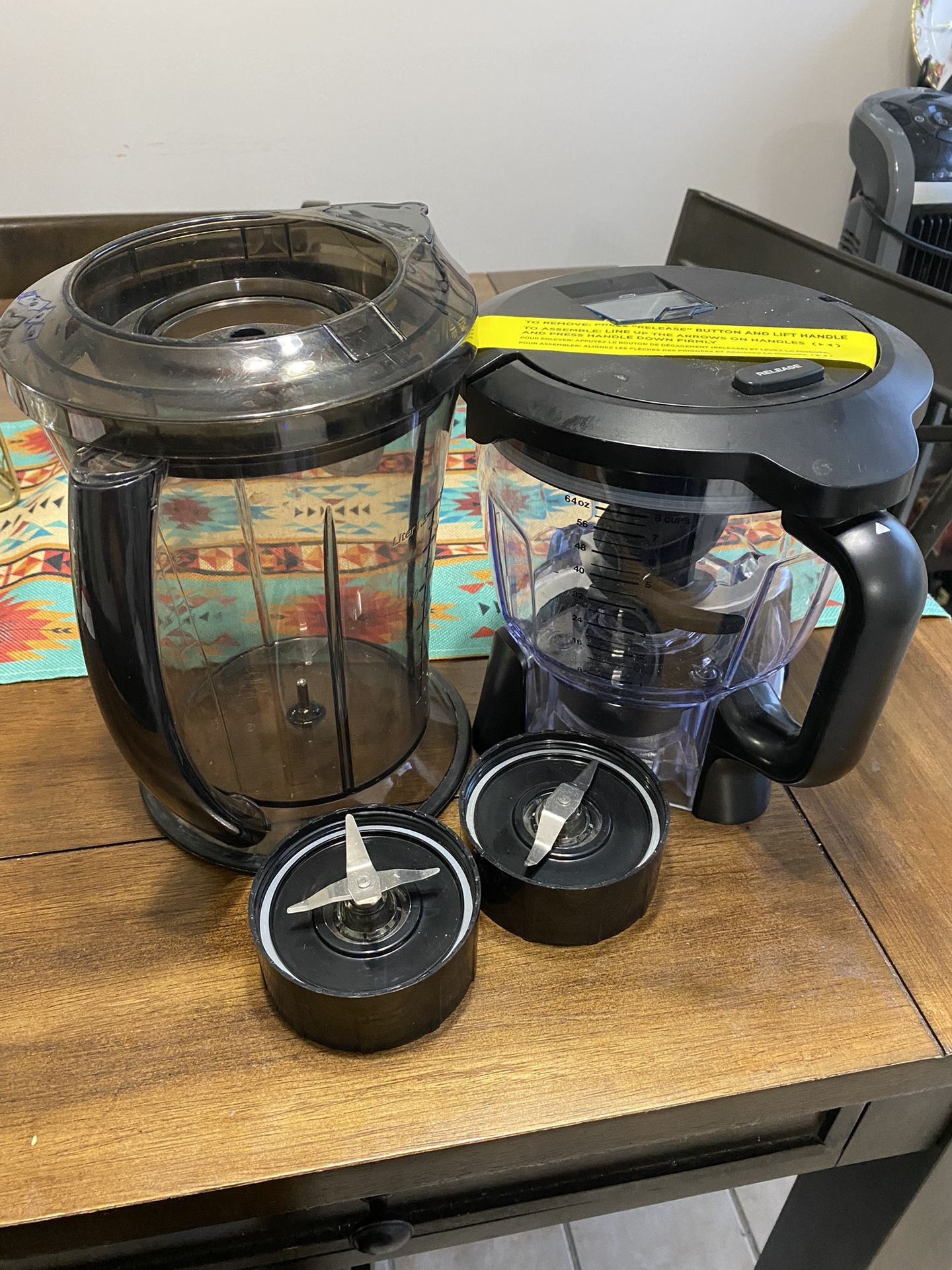 Ninja Remplace.  64 Oz