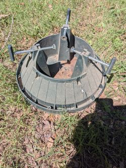 Christmas tree stand