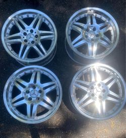 18” OZ Mercedes Monoblock Style Wheels – 18x8.5 ET35 – Set of 4