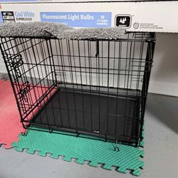 Foldable Metal Dog Cage Crate 17” x 24” (like New)