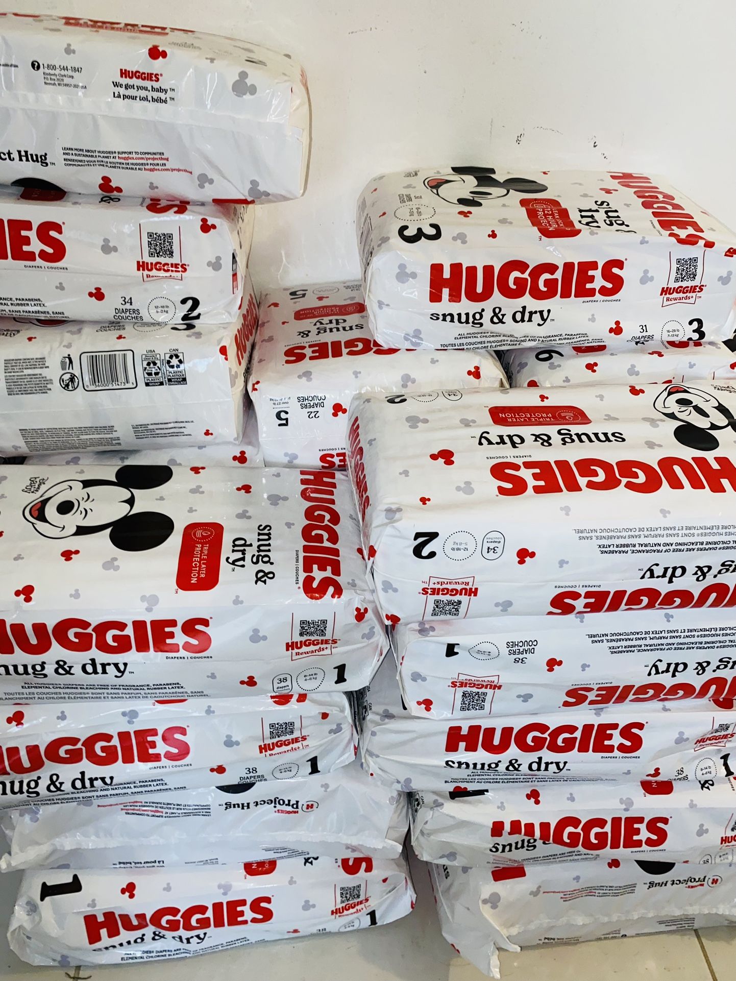 Huggies Diapers Available Size 1,2,3,4,5,6