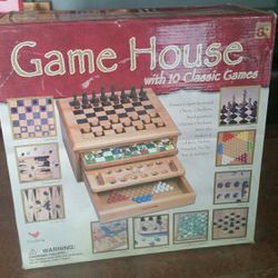 Game House Wooden Board Games..10 games total..