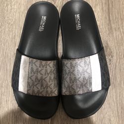 Michael Kors Slides - Size 9