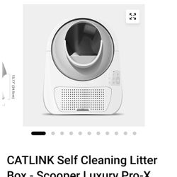 CATLINK Self Cleaning Litter box NEW
