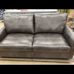 Leather Sofa /Pull Out BED