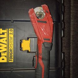 Milwaukee M12 Pipe Cutter!!! Works Great 
