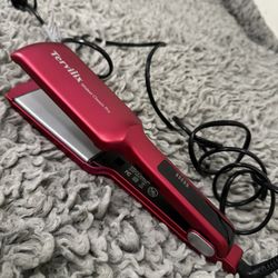 Straightener 