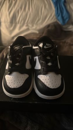 Nike Pandas Size 3.5
