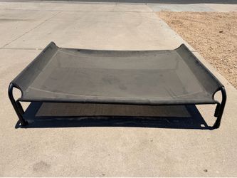 Elevated Raised Extra Large XL Dog Bed (LxWxH: 47” x 31” x 8”)