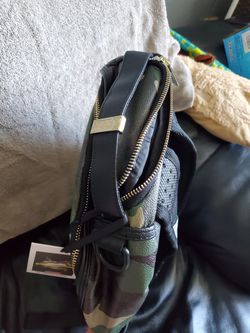 Sprayground offshore account leather backpack for Sale in Avondale, AZ -  OfferUp