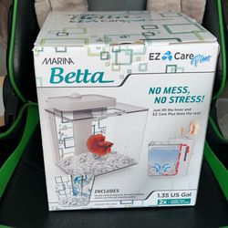 1.35 Gallon Marina Betta Fish Tank