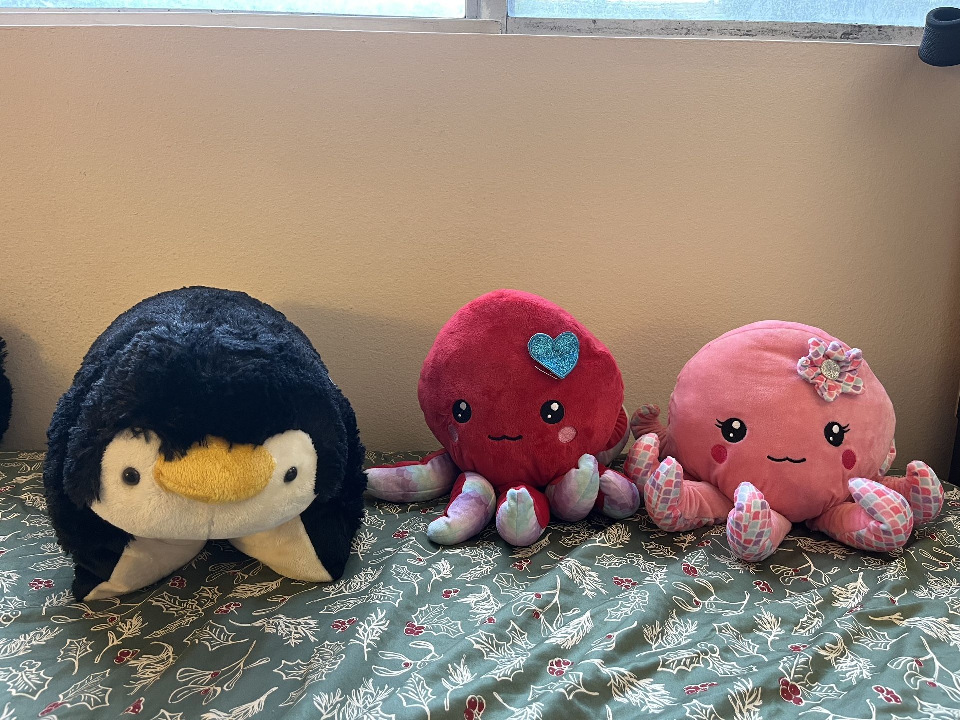 Penguin Pillow Pet & Stuffed Octopus Twins