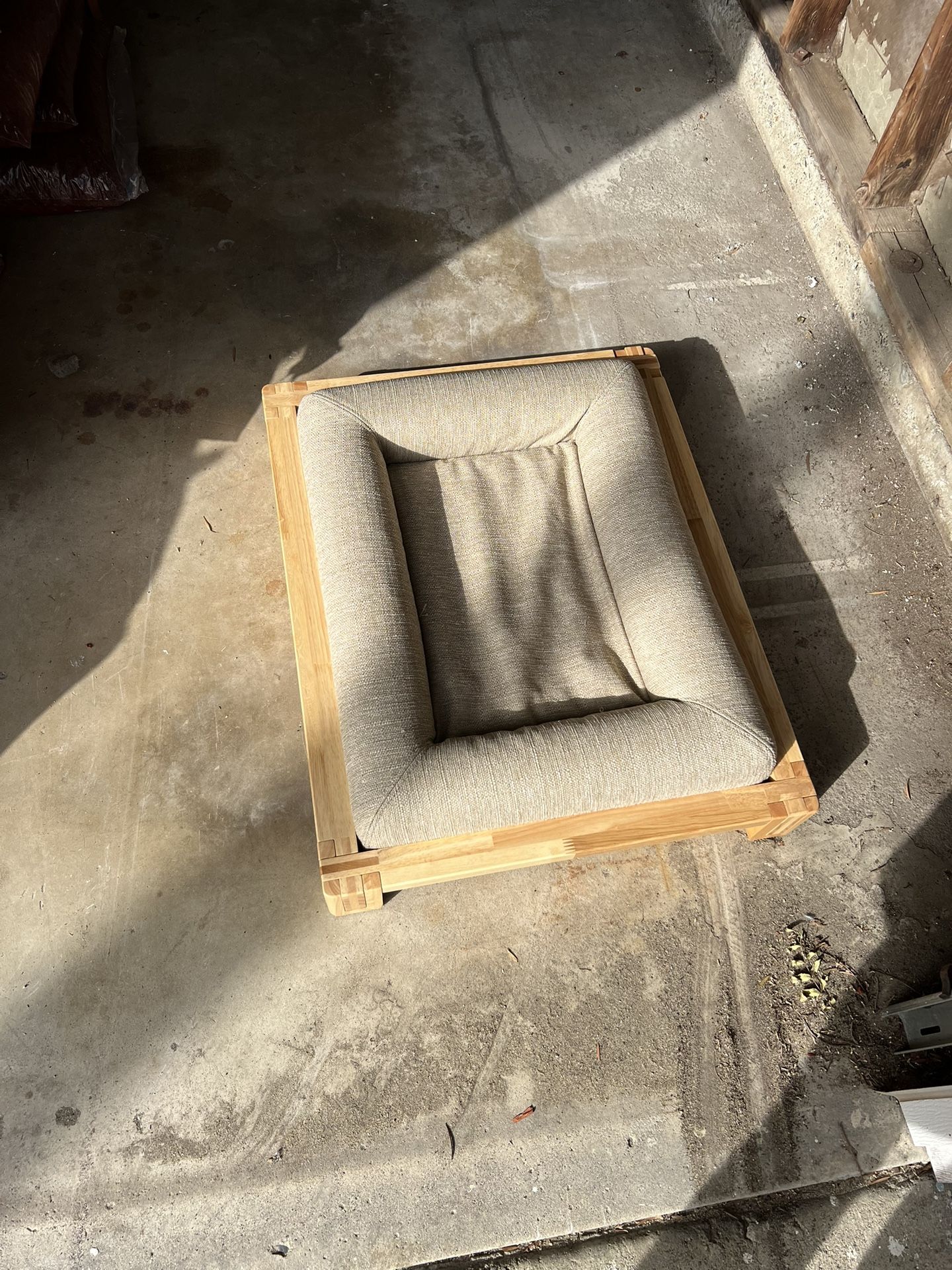 Thuma Dog Bed
