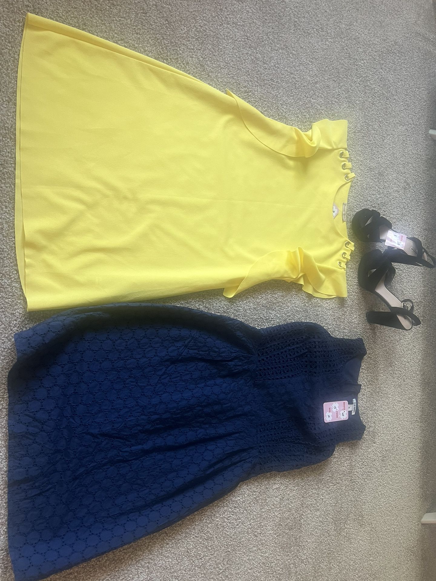 Woman’s Clothes  Small And medium 