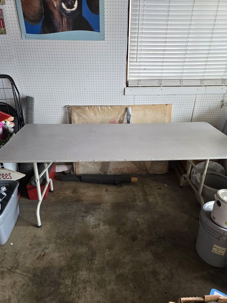 Utility Table / Work Table
