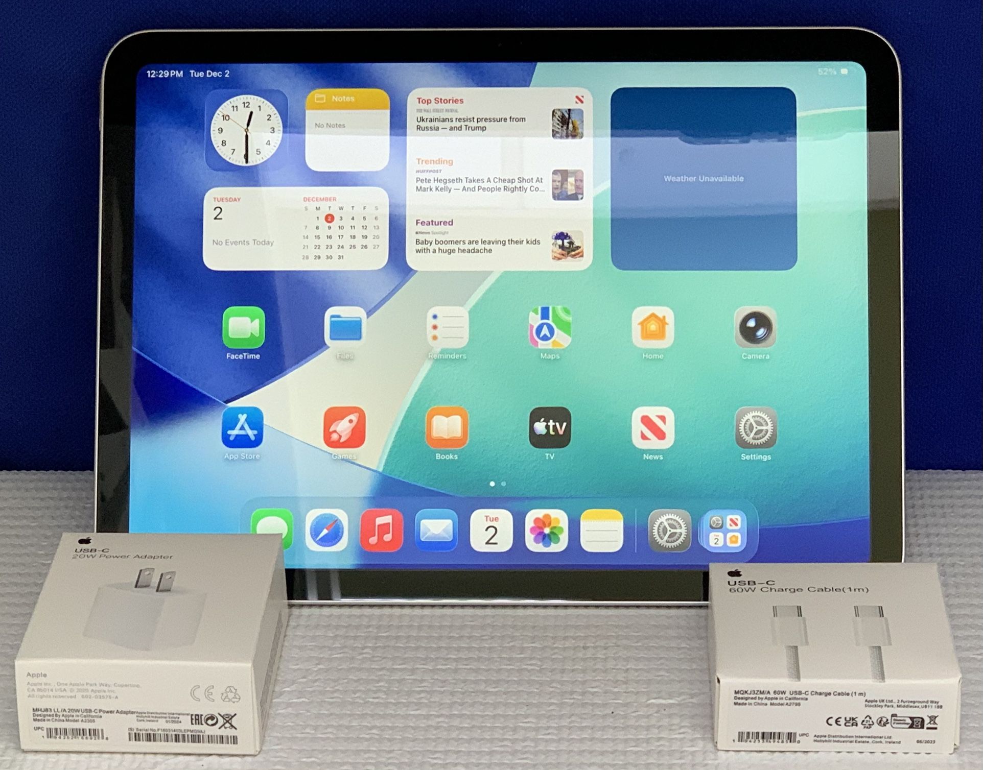 iPad 10 Generation LIKE NEW